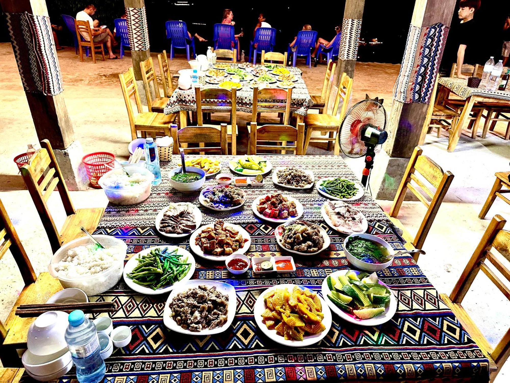 Du Gia Cozy Homestay & Tours Lang Cac Bagian luar foto